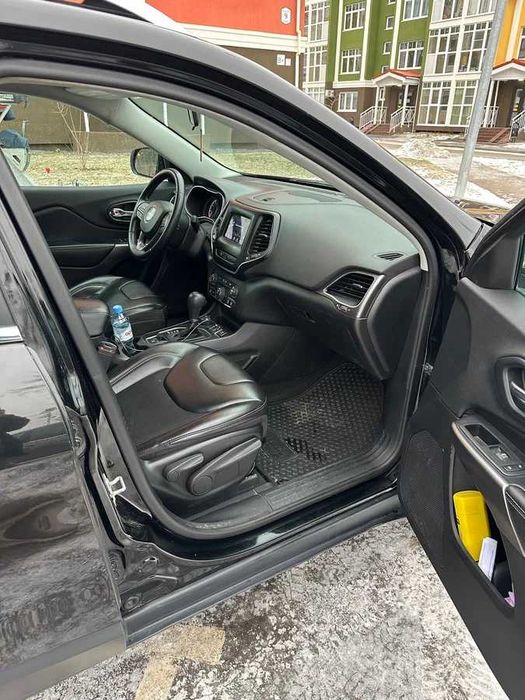 Jeep Cherokee 2019р 2.4 бензин