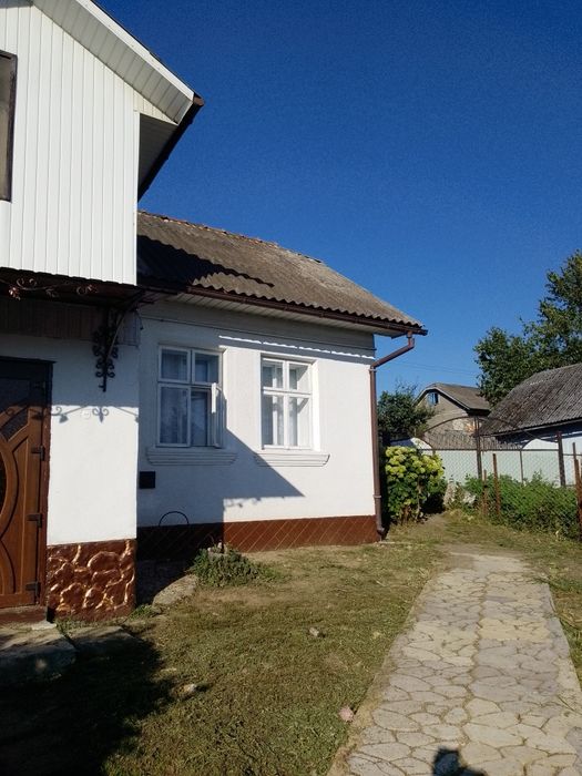 Продам дом в селі