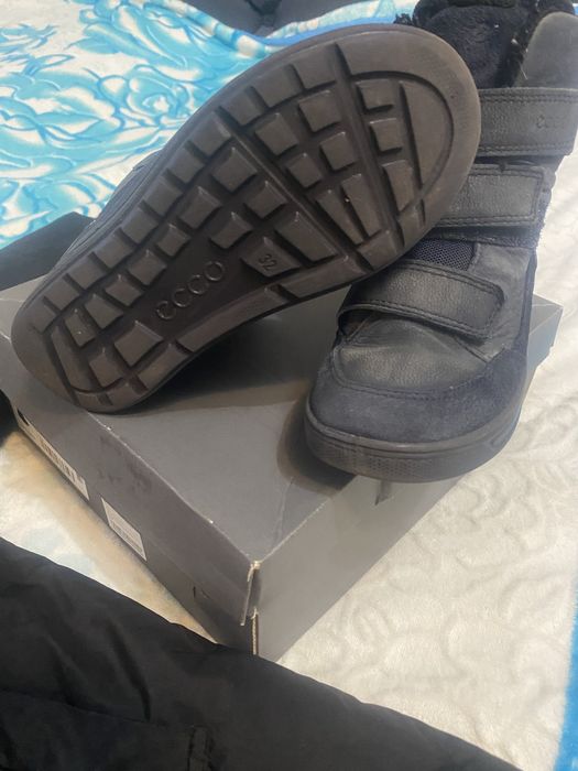 Зимова куртка Zara на хлопчика + зимові черевики Ecco