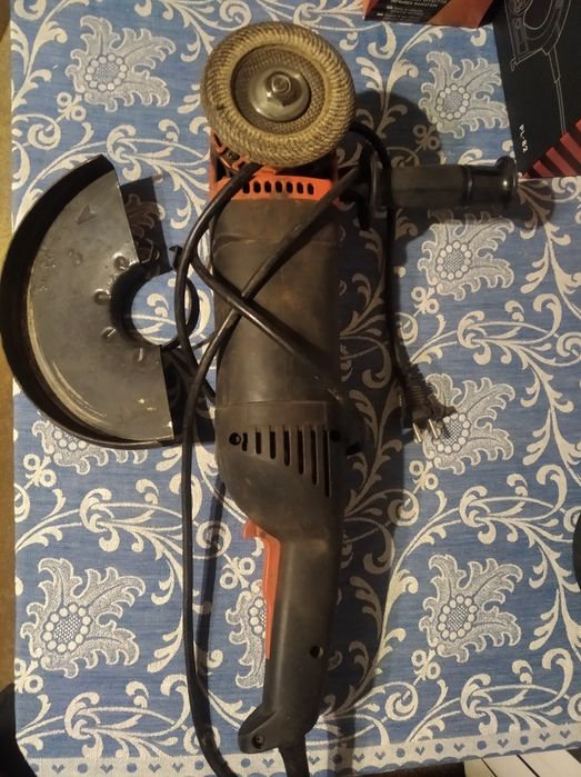 Болгарка ушм мшк-2300П