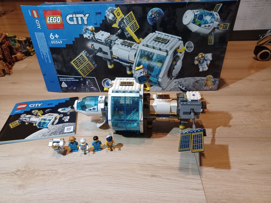 Lego 60349 stacją kosmiczna, uzywane