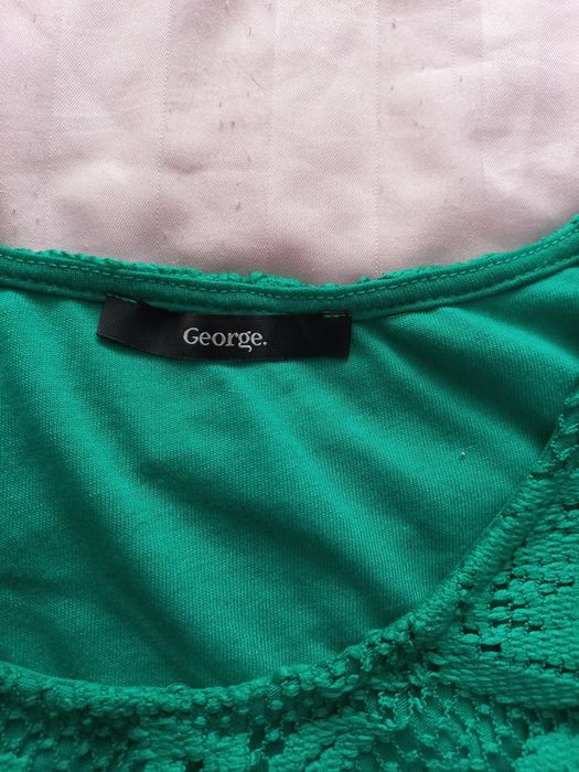 Продам плаття всі по 112 грн.