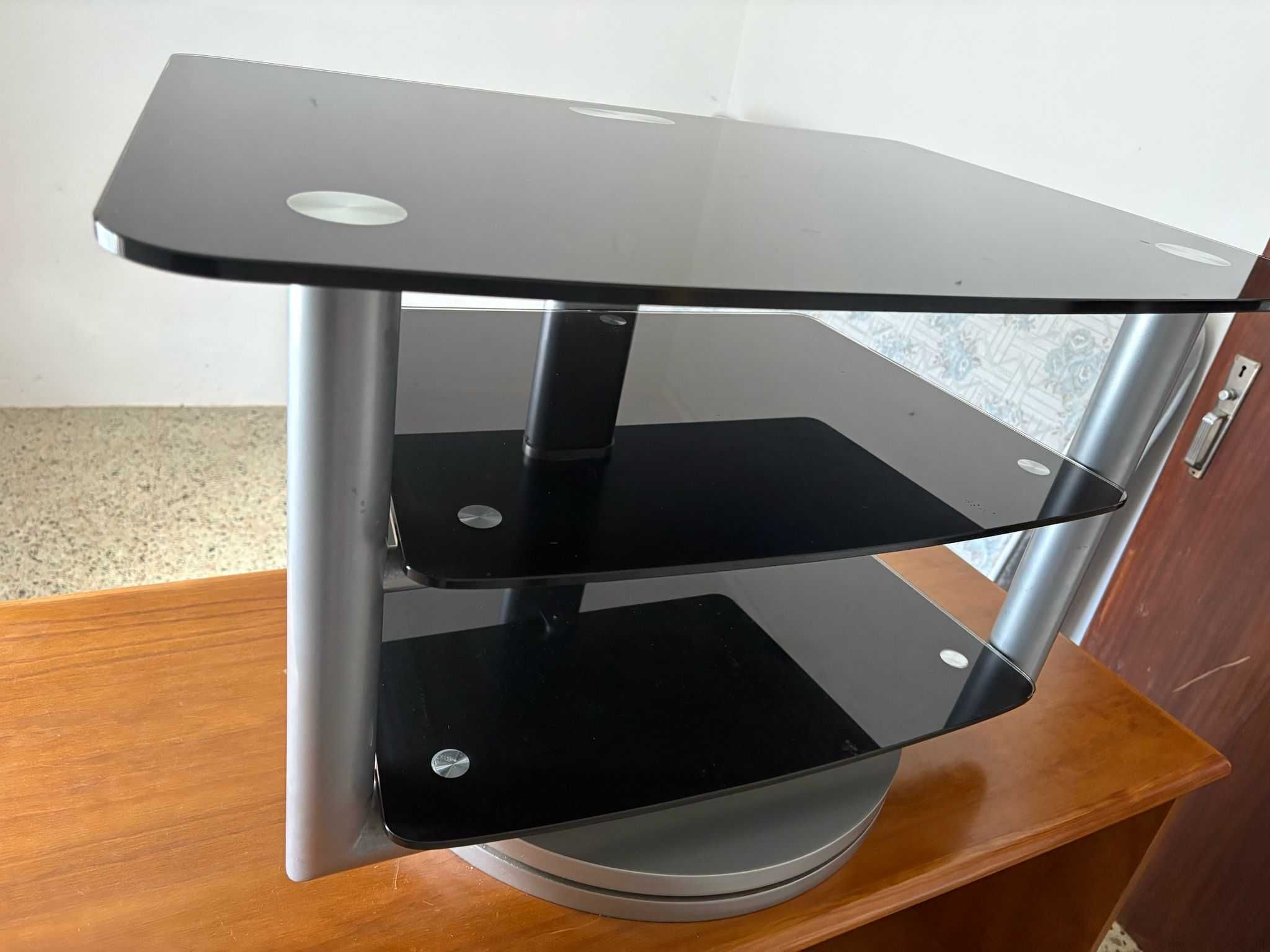 Mesa para televisão.