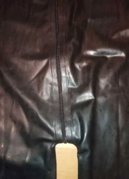 926 / Teatr Sesja damski kombinezon XS latex lateks unisex czarny