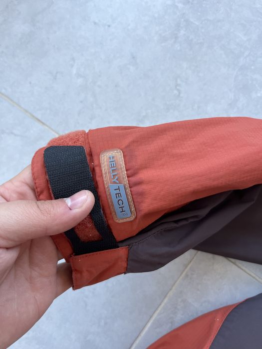 Вітровка Helly Hansen