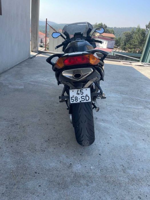 Aprilia RST 1000 Futura