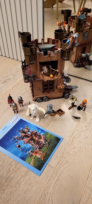 Mobliny zamek playmobil 9340