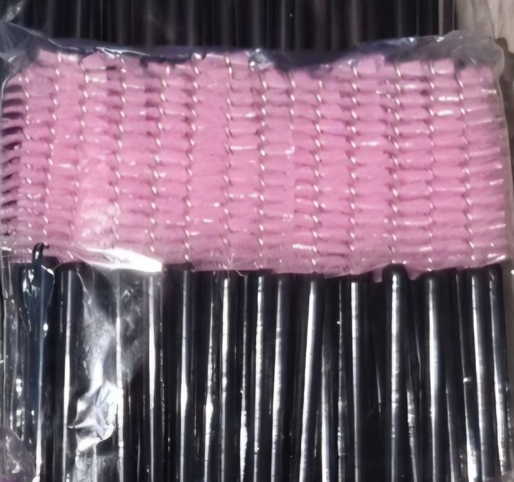 Szczoteczki do rzęs