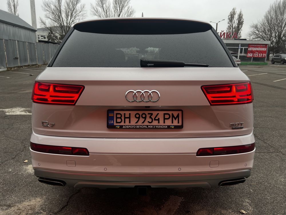 Audi q7 2017 prestige 3.0 tfsi 333hp пневма