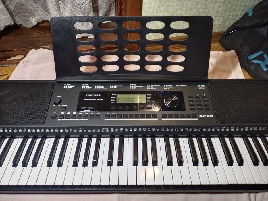 Синтезатор Kurzweil KP110
