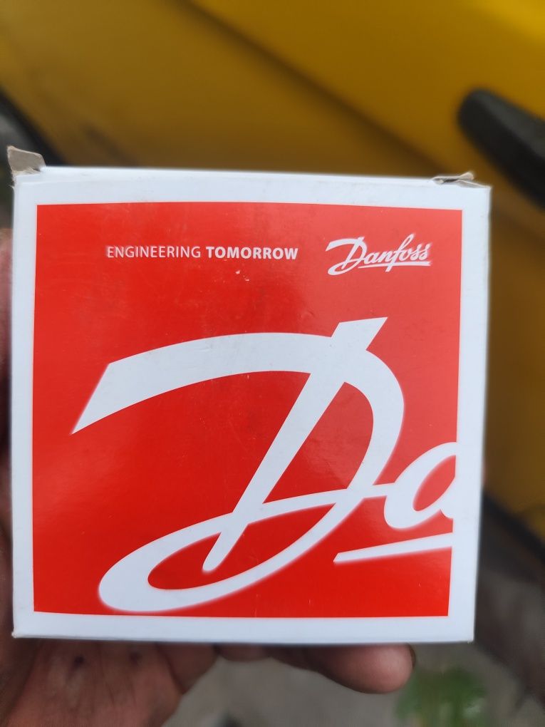 Czujnik temperatury zewnętrznej Danfoss model ESMT