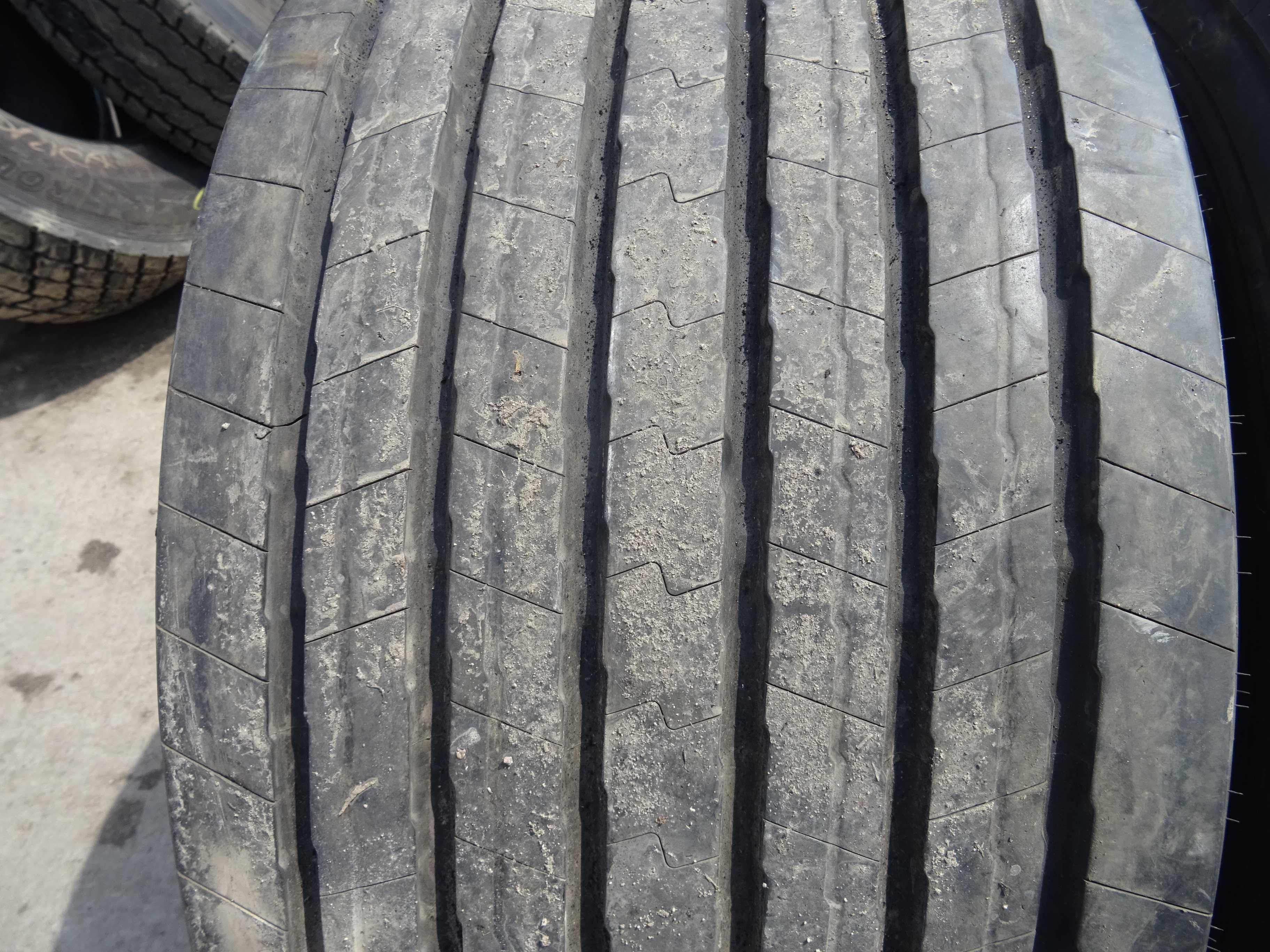 Opona 445/45R19.5 GOODYEAR KMAX T Gen-2 (1200 netto)