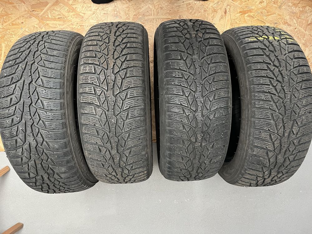 Opony zimowe kpl. Nokian WRD4 205/55R16 DOT 2921 91T