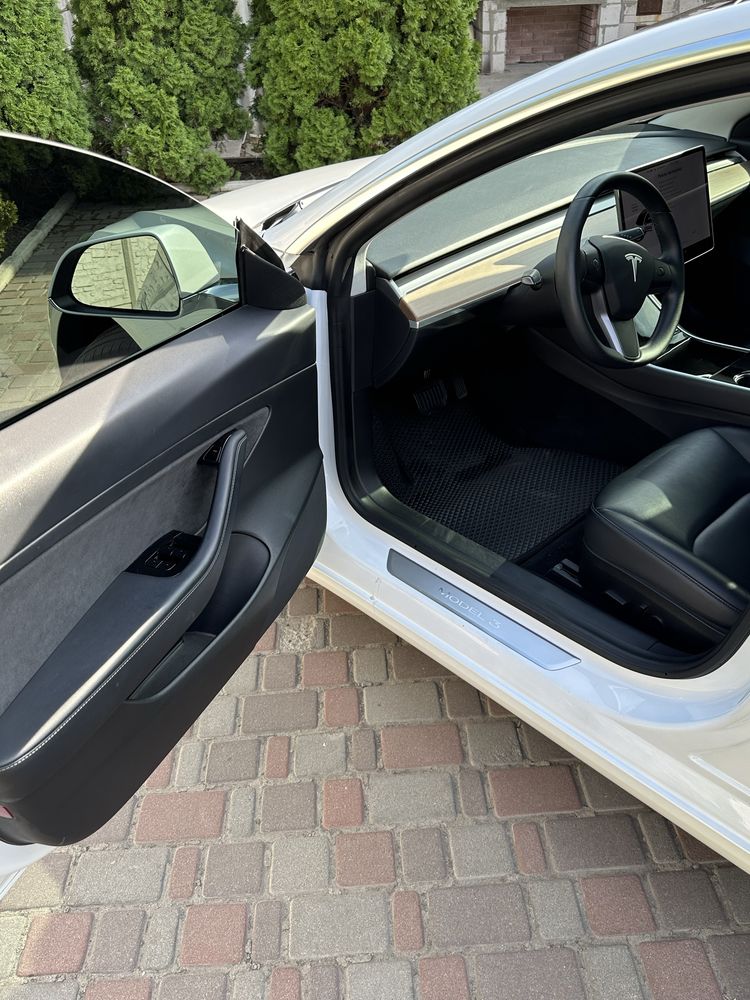 Tesla model 3+ 55 kw