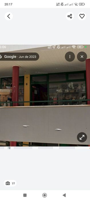 Vendo loja junto a praia já com contrato de arrendamento