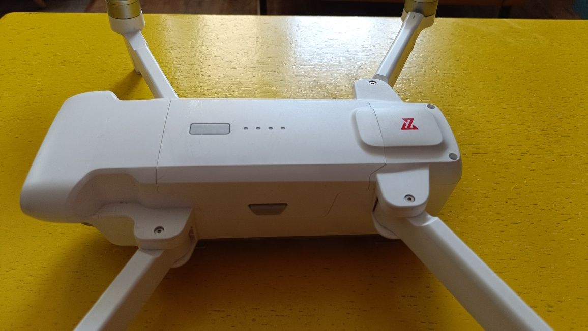 Dron Xiaomi Fimi X8 SE 2020