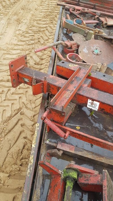 Pług Kyllingstad Brix na części .