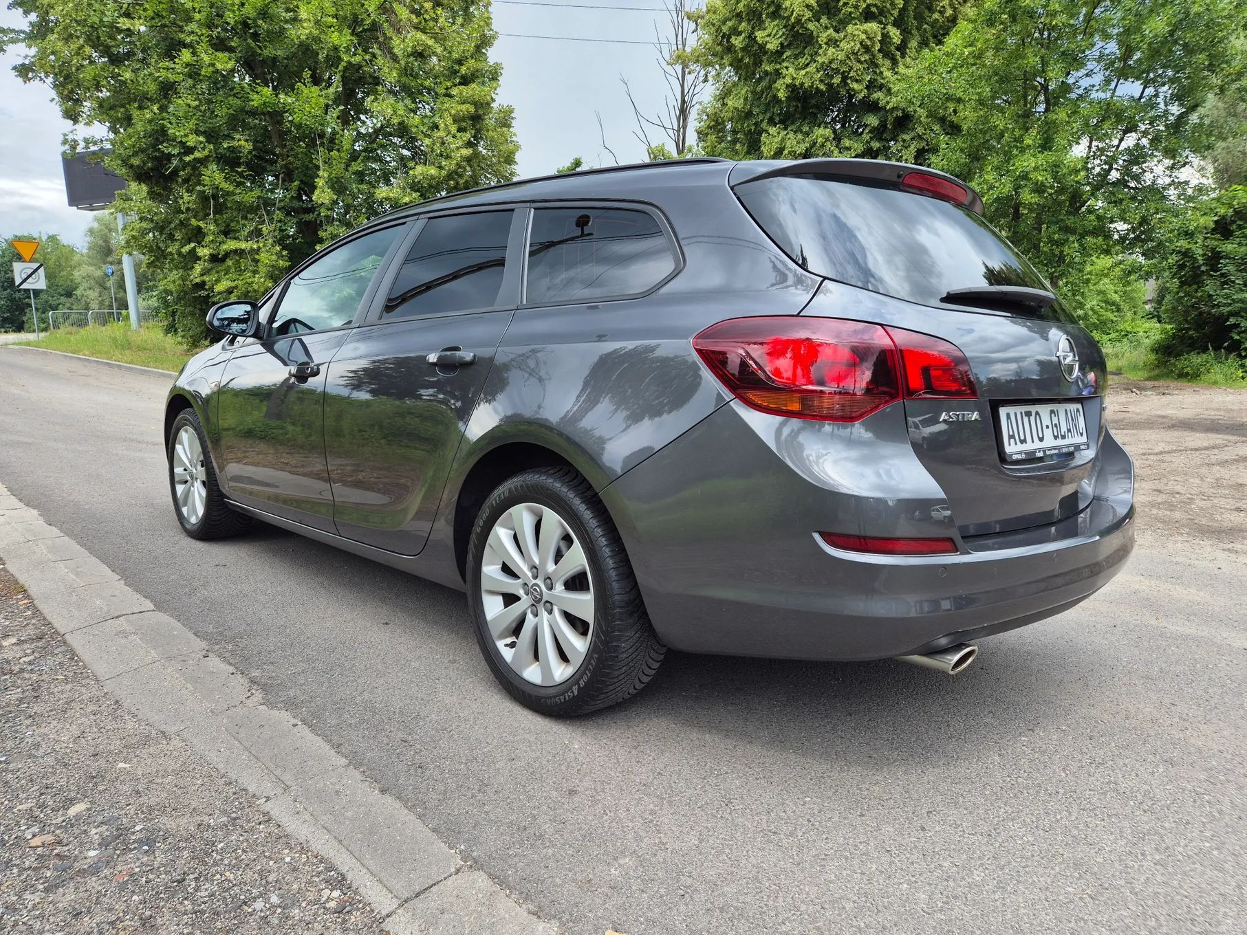 Opel Astra * AUTOMAT * 1.4 Turbo * Cosmo * LEDY * Xenon * Bardzo Zadbana *