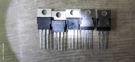 Транзистори:  RFP50N06; IRF1407; FQPF8N60; P75NF75