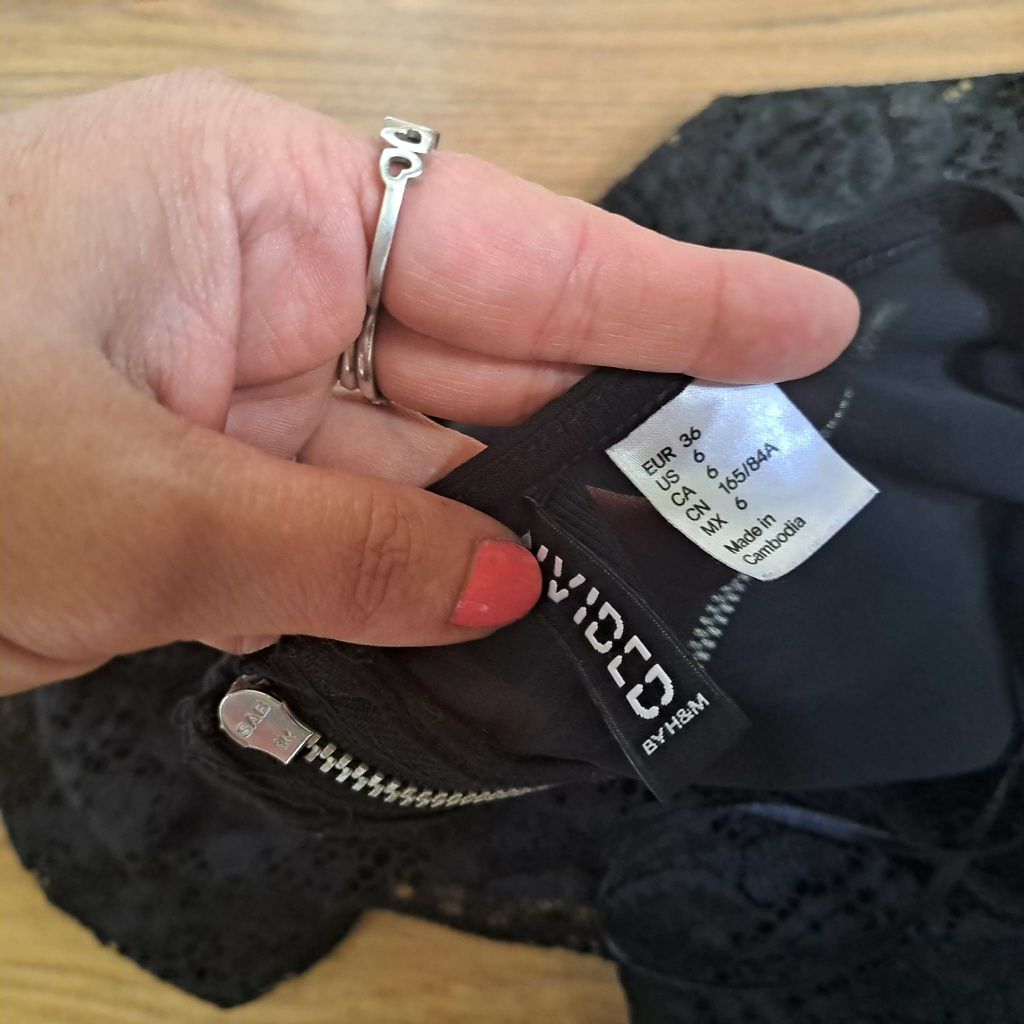 Bluzka H&M z koronki