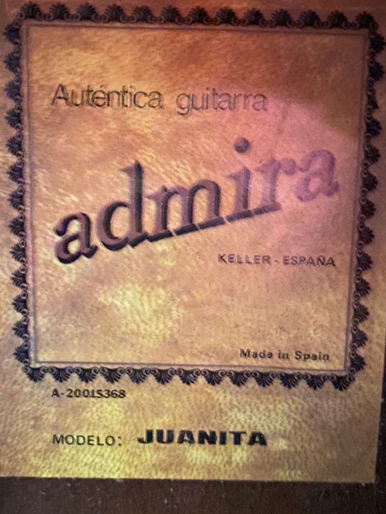 Guitarra classica Admira Juanita c/ suporte