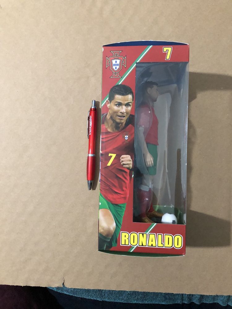 Figura RONALDO Portugal boa qualidade.