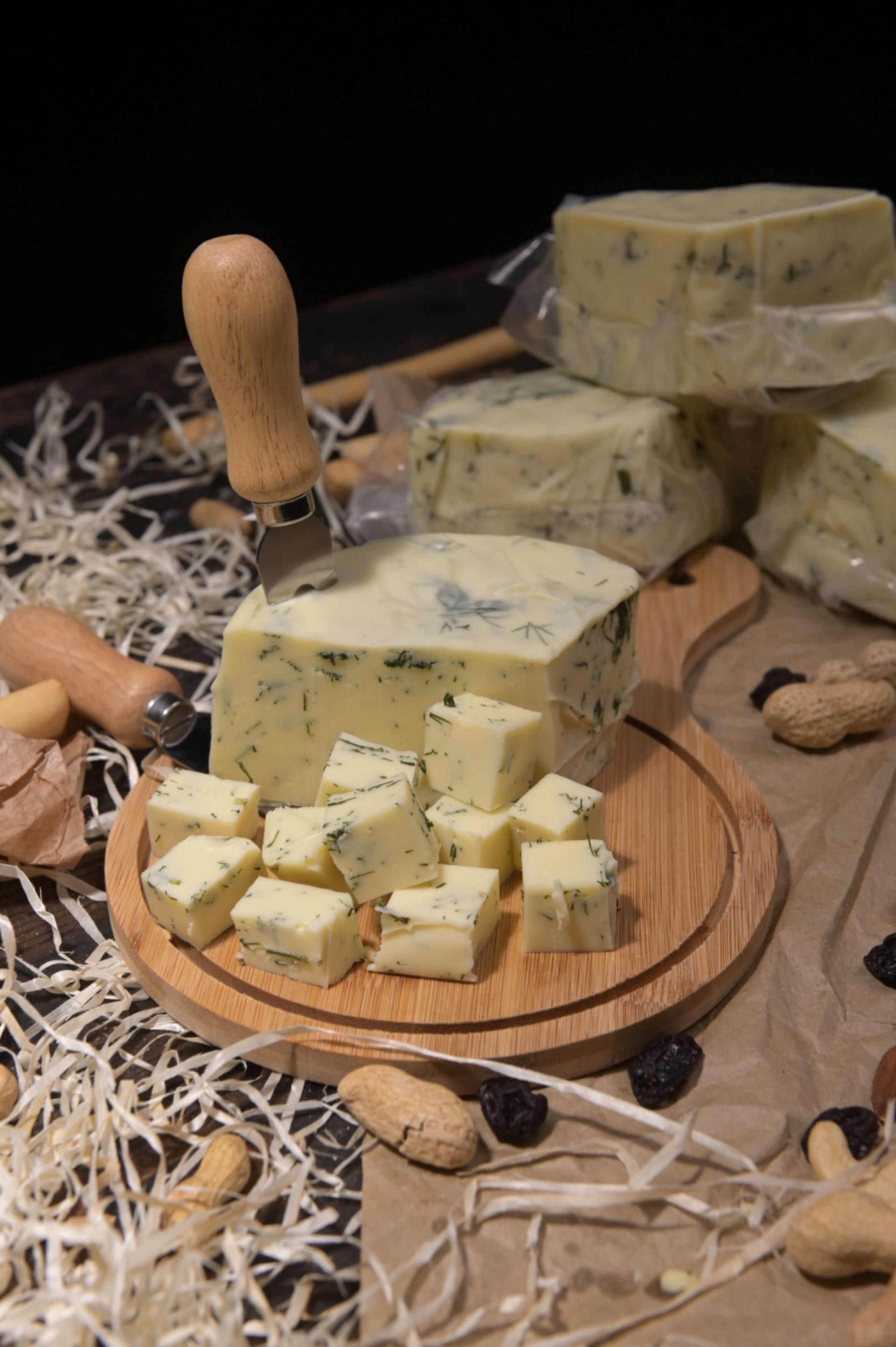 Моцарелла, Бринза (імірулі), Сулугуні