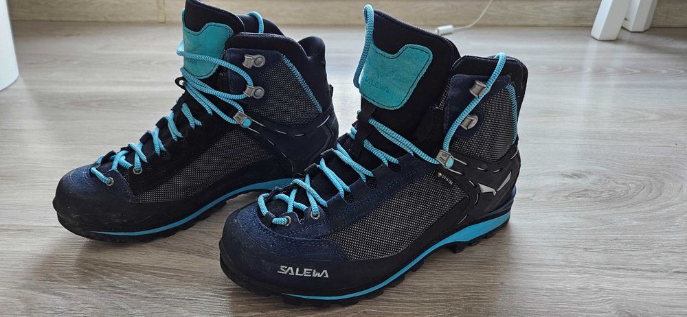 Buty górskie Salewa CROW GTX