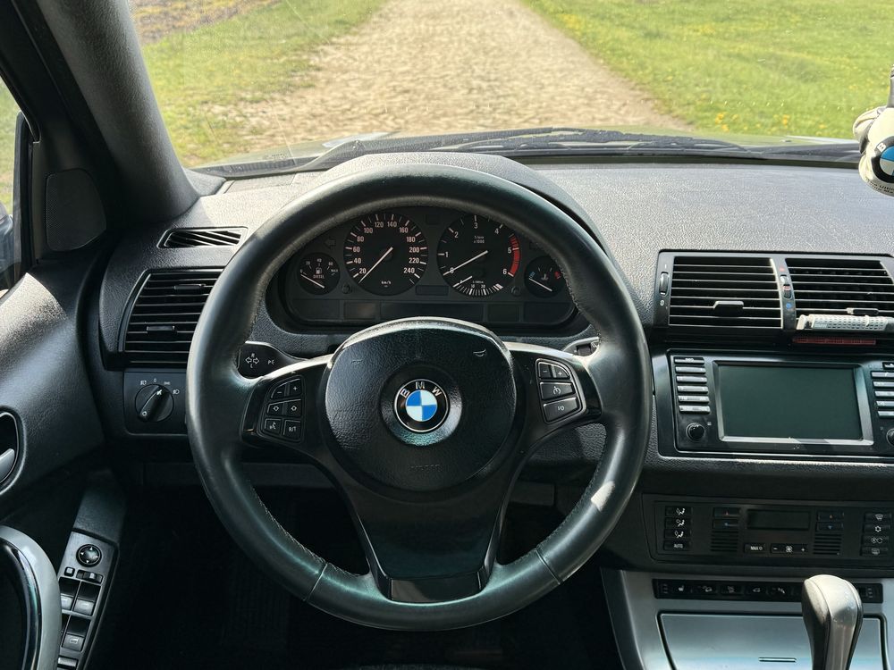 BMW X5 2006 року