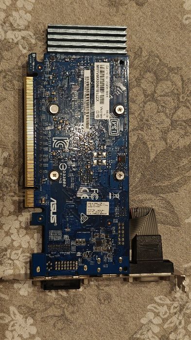 Placa gráfica Asus GeForce GT 710