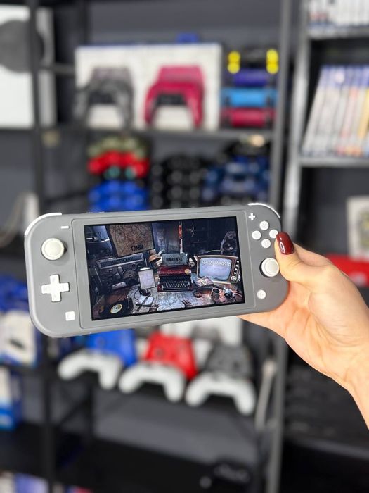 Nintendo Switch Lite партативна ігрова консоль