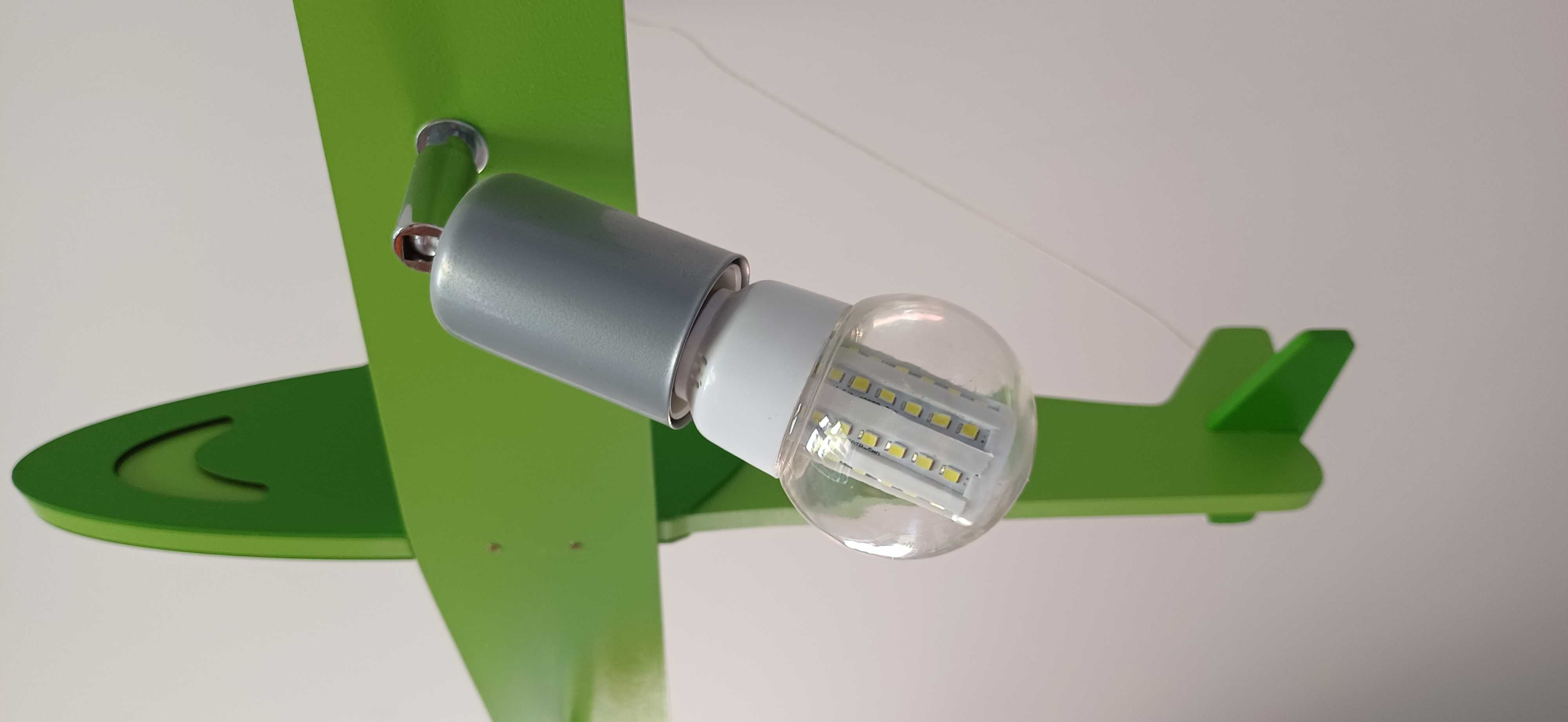 Lampa do pokoju dziecięcego samolot