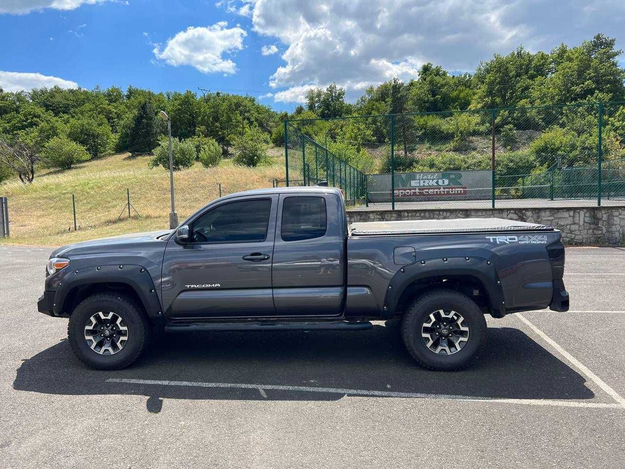 Toyota Tacoma 2018