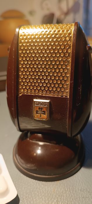Mikrofon Grundig, antyk