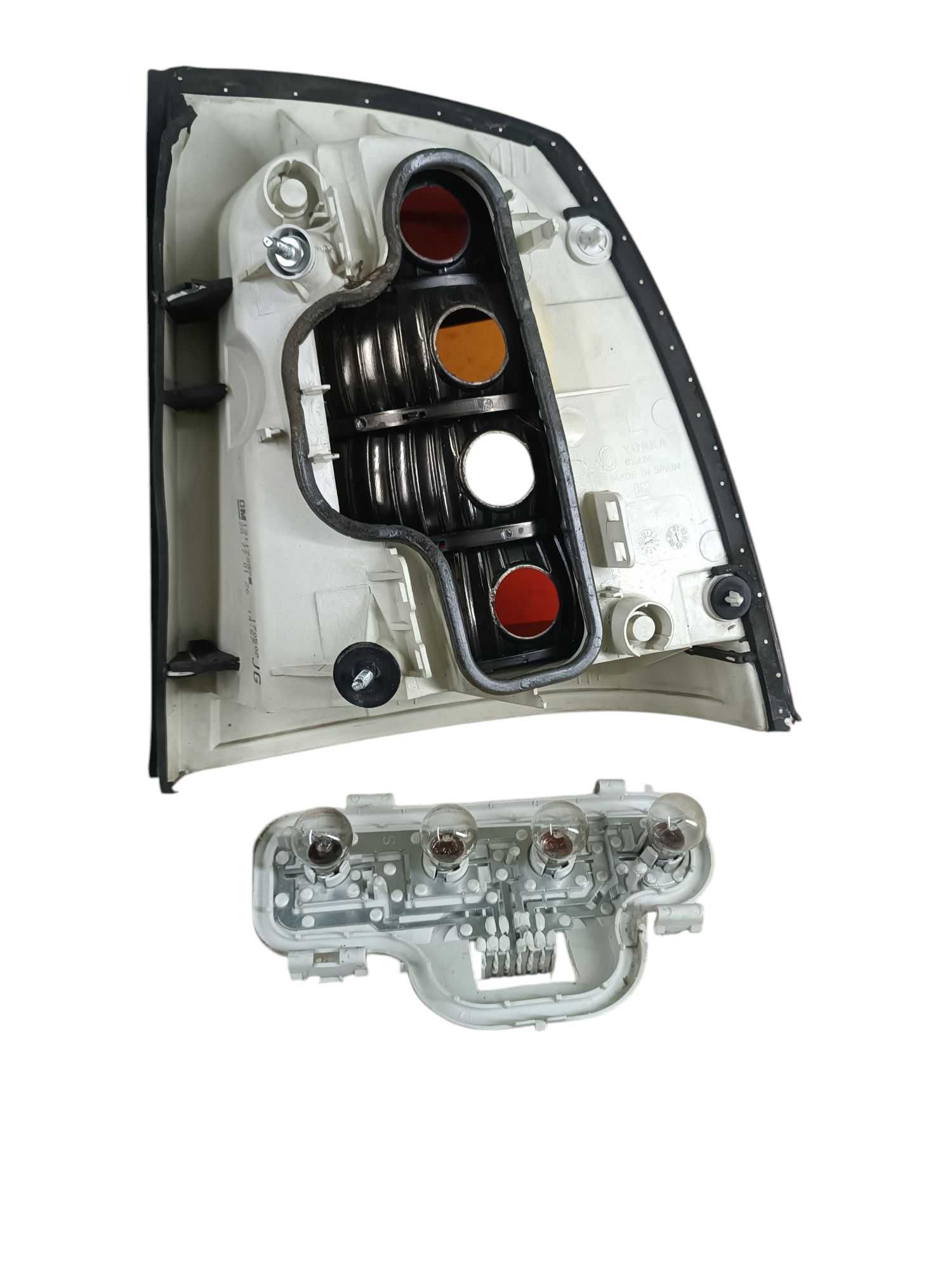 Lampa Lewy Tył Lewa Tylna Opel Astra 2 II G Sedan