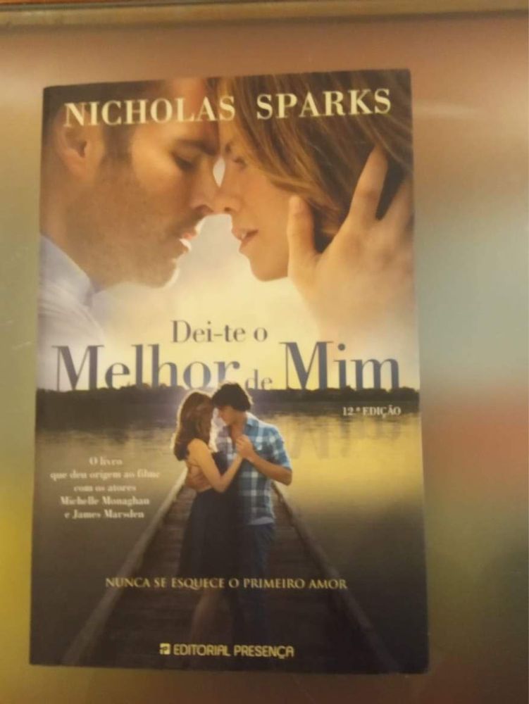 Livros de NICHOLAS SPARKS desde 7€50