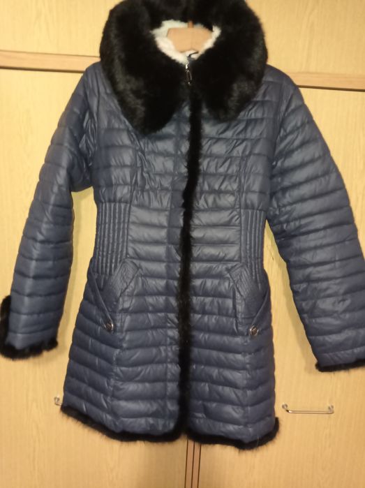 Продам женский зимний пуховик