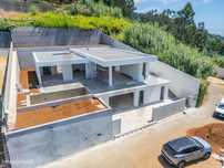 Moradia T3 Moderna com Vista Mar – Arco da Calheta