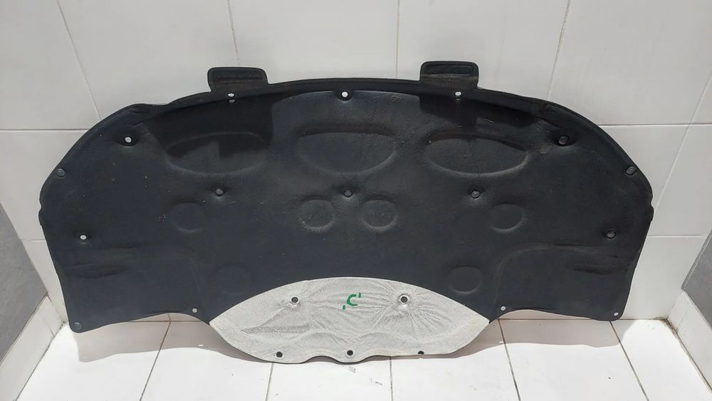 WYGŁUSZENIE MASKI PRZÓD SILNIKA MERCEDES-BENZ C-KLASA W204 R2007 1,8B NR A2046820626