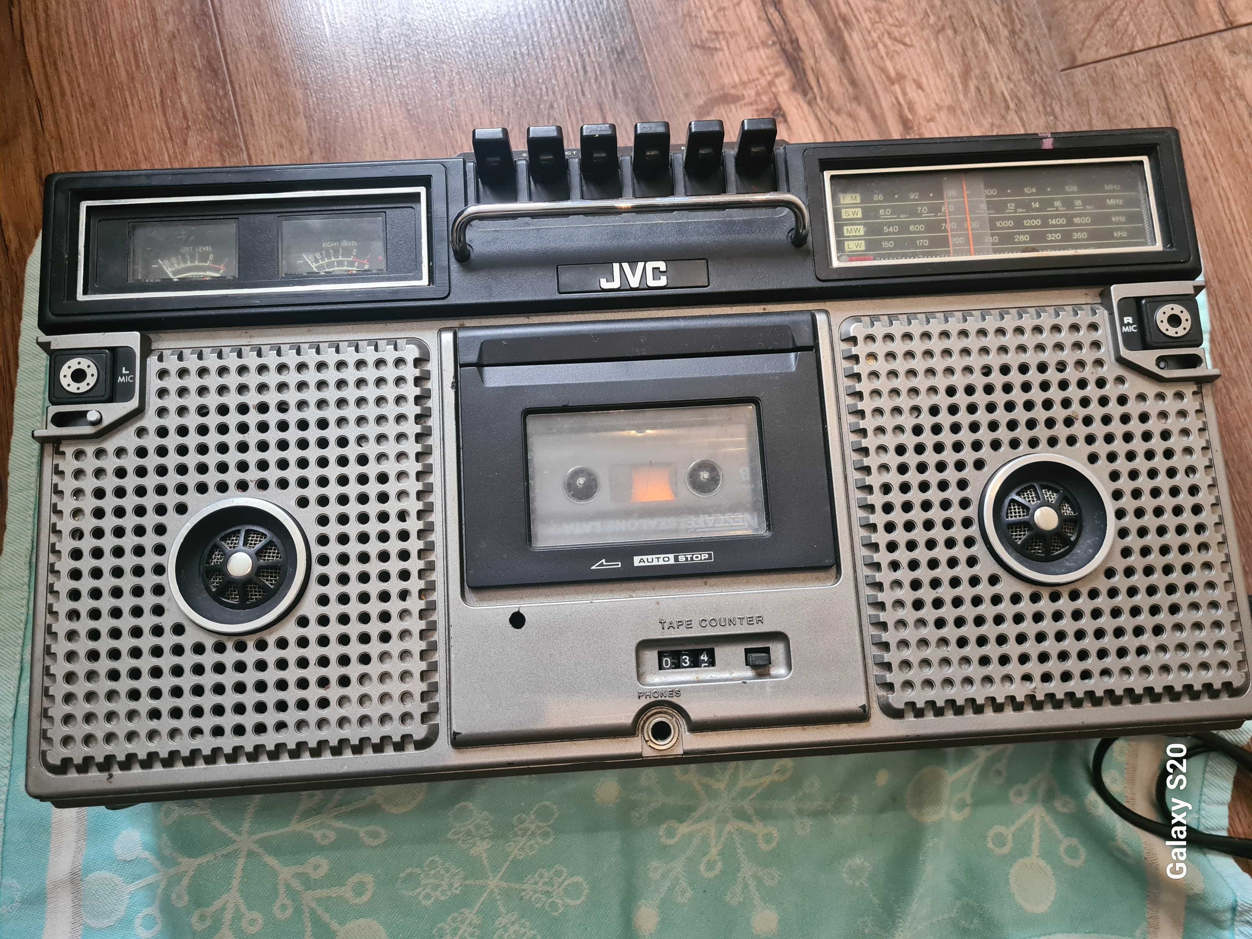 JVC RC 717 L boombox Japan Stereo Radio Cassette