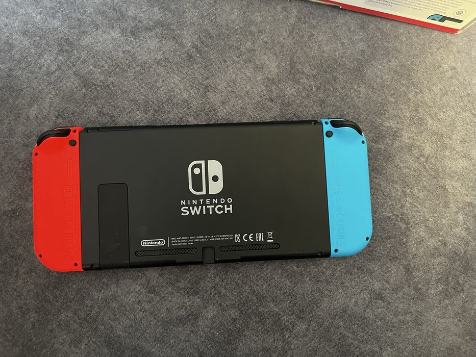 Konsola nintendo switch pelny zestaw
