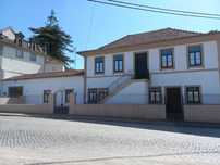 Alugo casa de férias