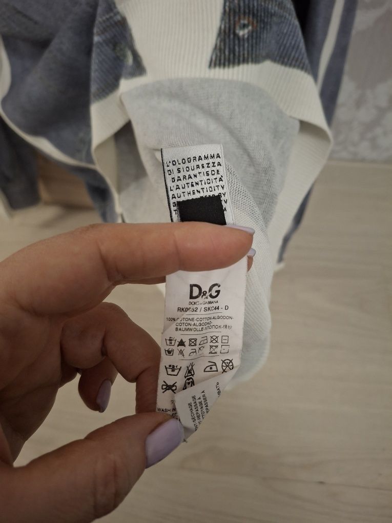 Свитер Dolce Gabbana бу