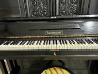 Piano LIEBMANN , com armação em ferro