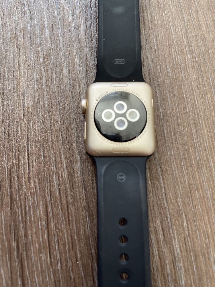 Apple Watch Series 2 38mm gold