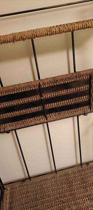 Conjunto Estante em ferro e verga + 1 apoio