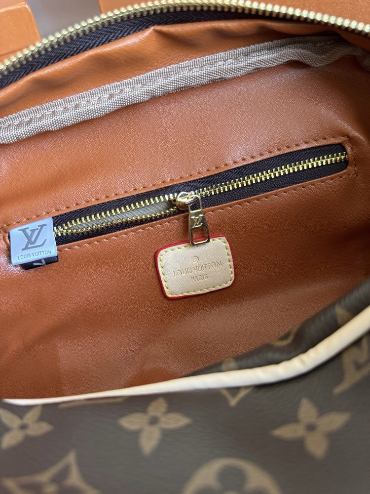 Несессер косметичка коричнева жіноча Louis Vuitton луі вітон LV шкіра