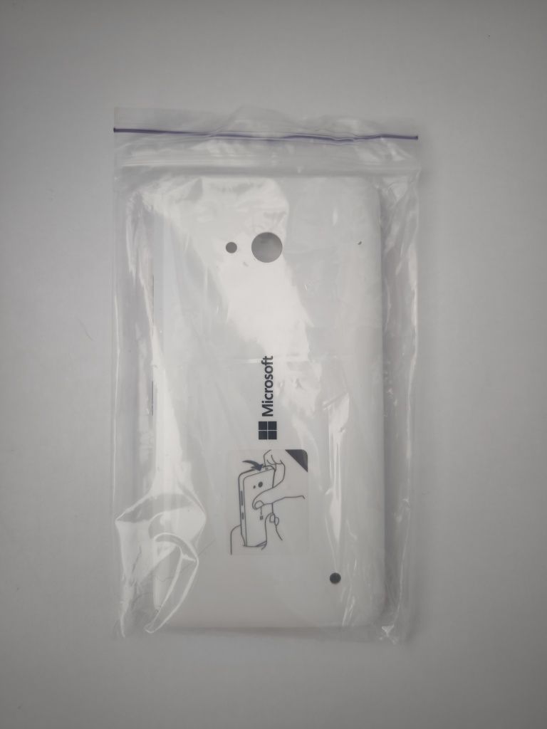 Смартфон Microsoft Lumia 640 Dual SIM