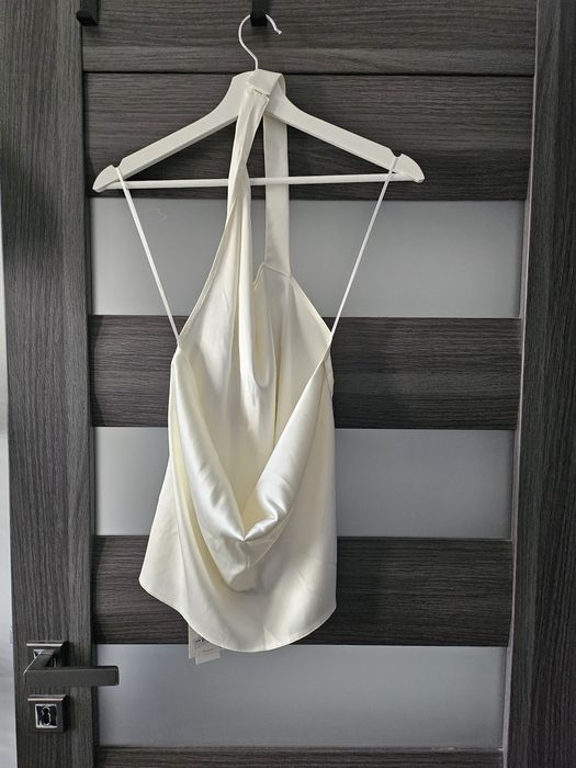 Top z odkrytymi plecami, Zara rozm. S