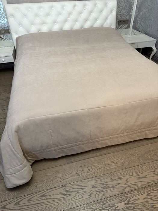 Покривало на ліжко кольору какао